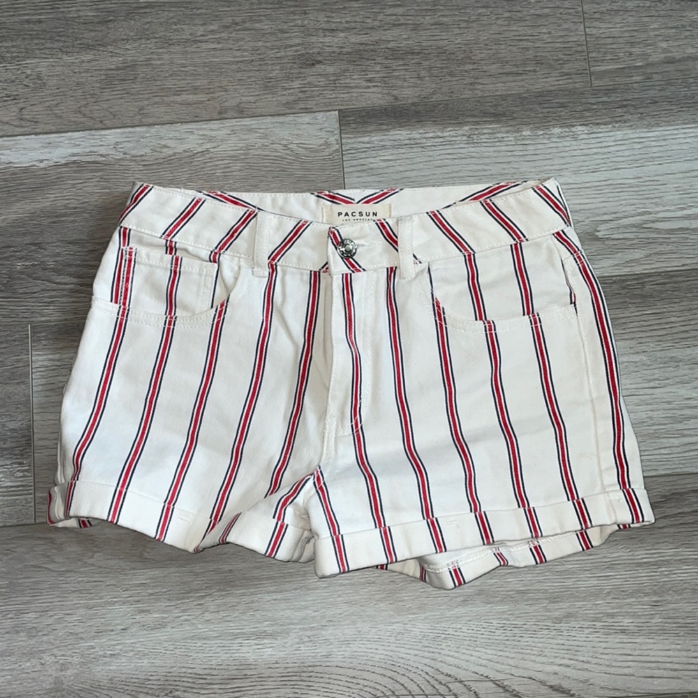PACSUN Los Angeles Jean shorts